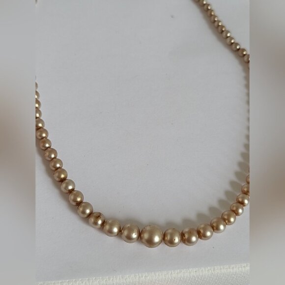 Vintage Sterling Silver Clasp Child Girl Champagne Graduated Pearl Necklace - Picture 7 of 11